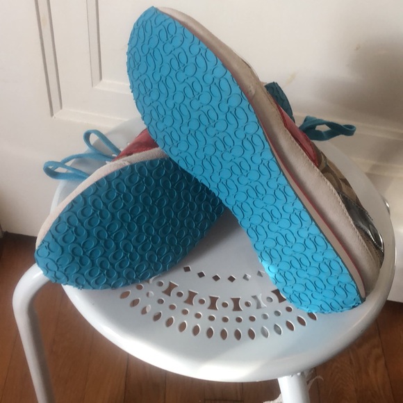 coach new york mixed color blue, red, brown and beige size is a 7M brand new - Picture 3 of 4